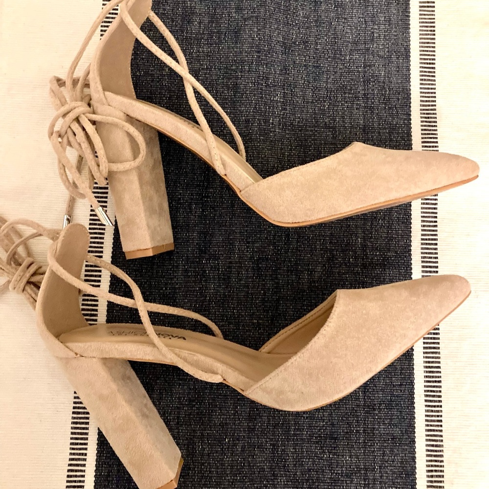 Fashion Nova Pumps